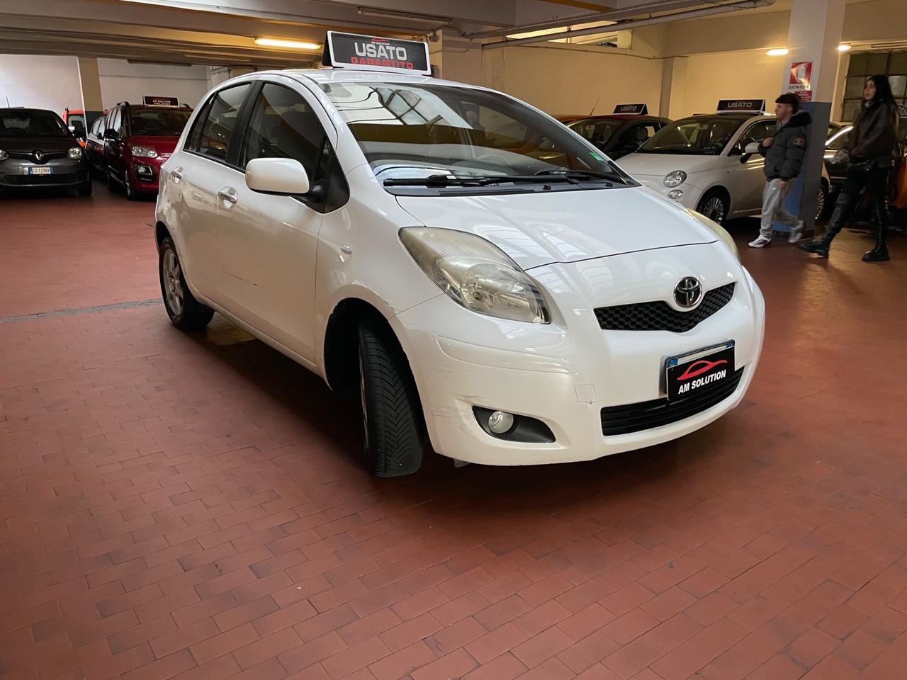 Toyota Yaris 1.0 Neopatentati Euro 5