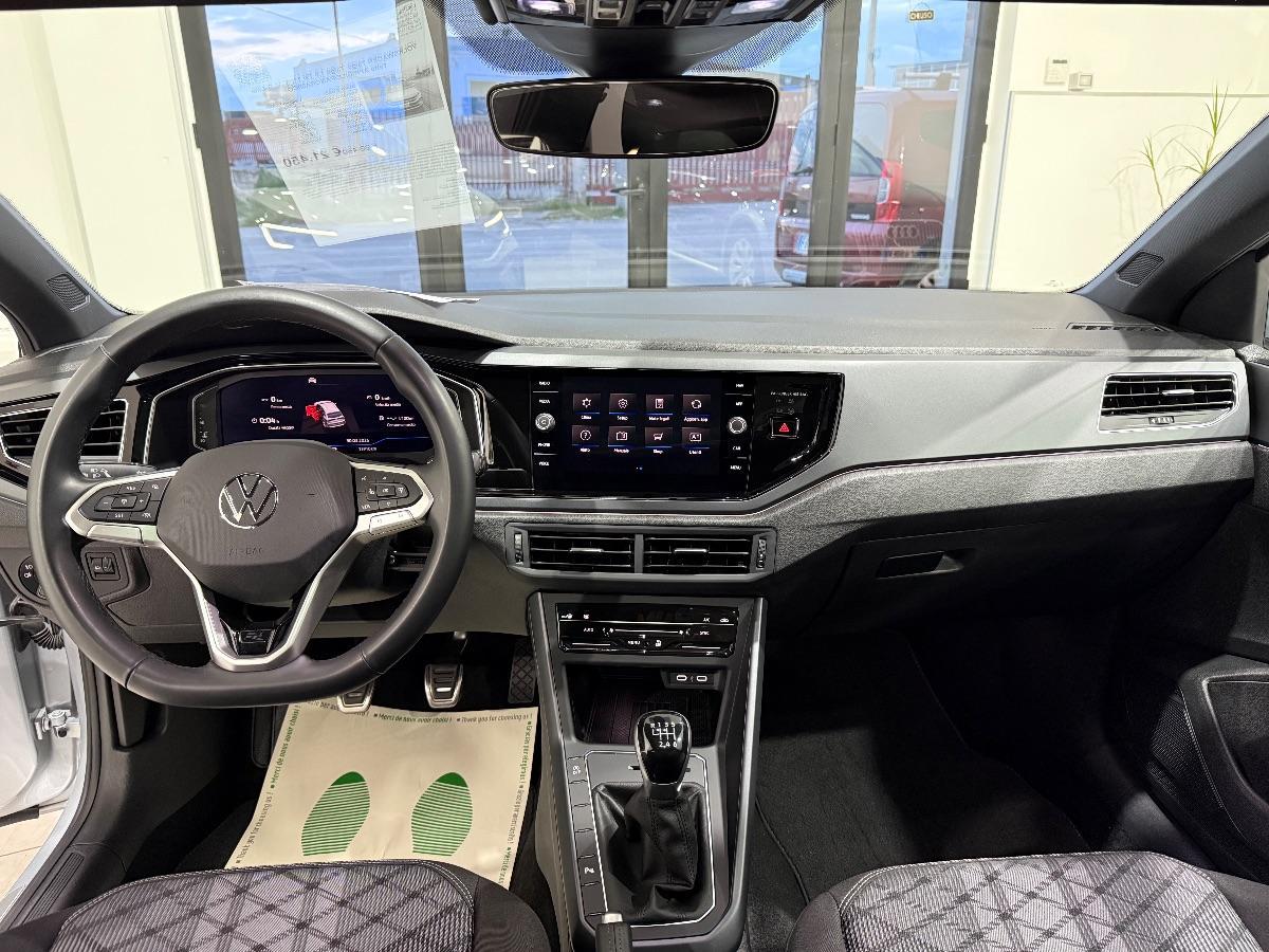 Volkswagen Taigo 1.0 Tsi 115 C.V. R-Line Tetto APRIBILE/PANORAMICO