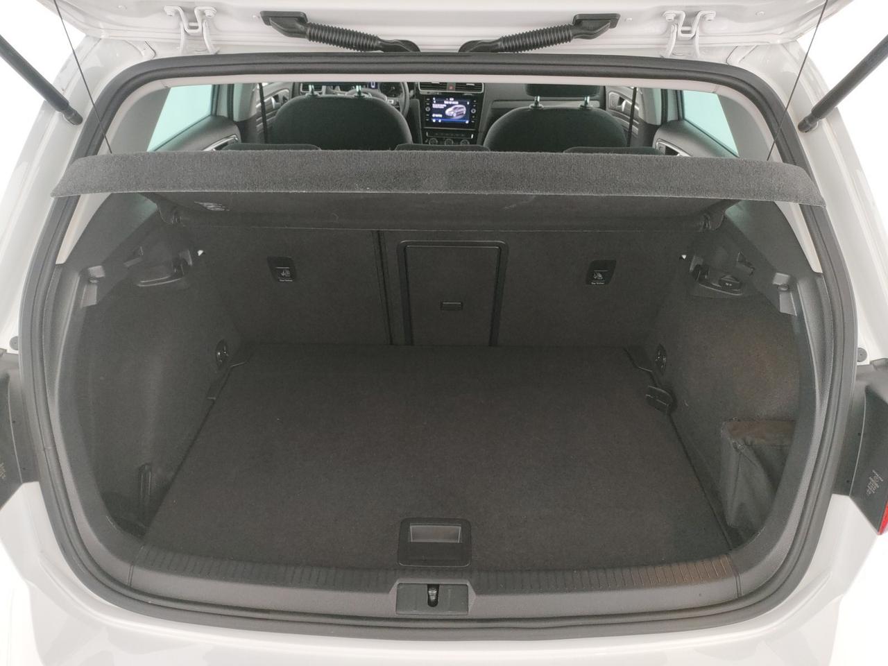 Volkswagen Golf 5p 1.6 tdi sport 115cv