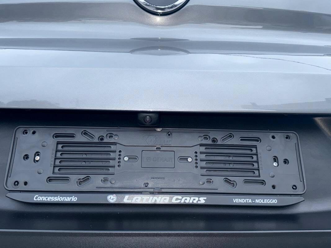 Citroen C3 1.2 puretech turbo Max 100cv s&s Con NAVIGATORE