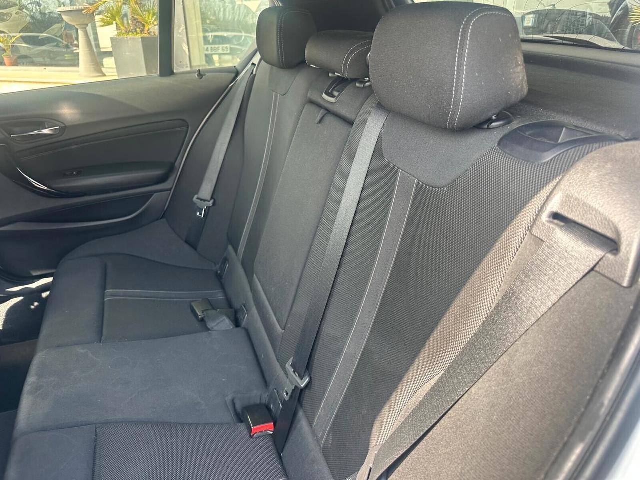 Bmw 120d xDrive 5P Urban AUTOM.