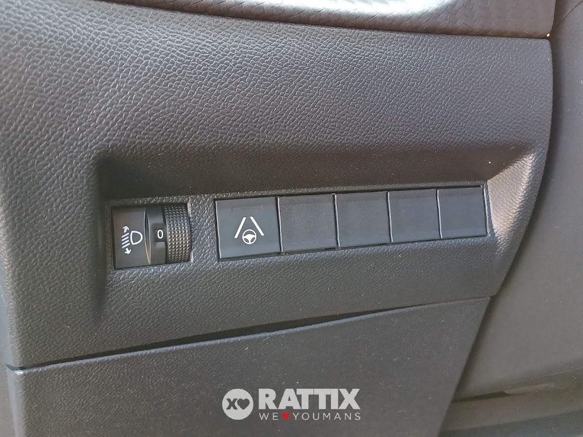 Peugeot 2008 1.2 Hybrid 136CV Allure e-DCS6