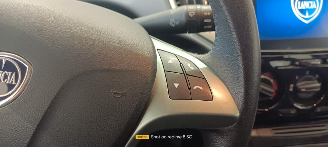 Lancia Ypsilon 1.0 FireFly 5 porte S&S Hybrid Platino