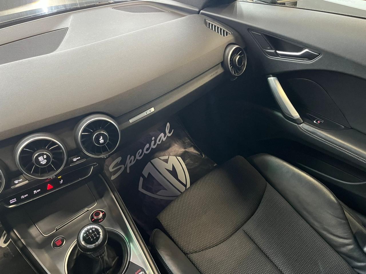 Audi TT Coupé 2.0 TDI ultra ALLESTIMENTO TTS