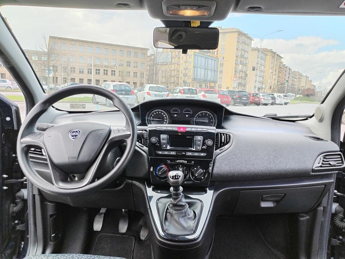 Lancia Ypsilon 1.0 5 p Hybrid Ecochic 110000KM 4/2021 TAGLIANDATA NEOPATENTATI
