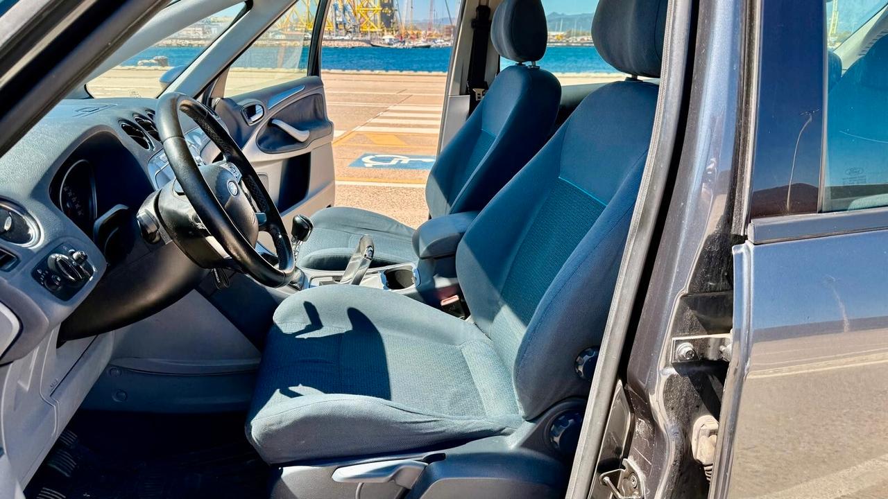 Ford S-Max 2.0 TDCi 140CV CON GANCIO TRAINO