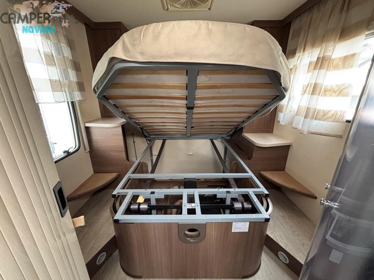 Chausson FLASH 628 EB - SEMINTEGRALE LETTO NAUTICO
