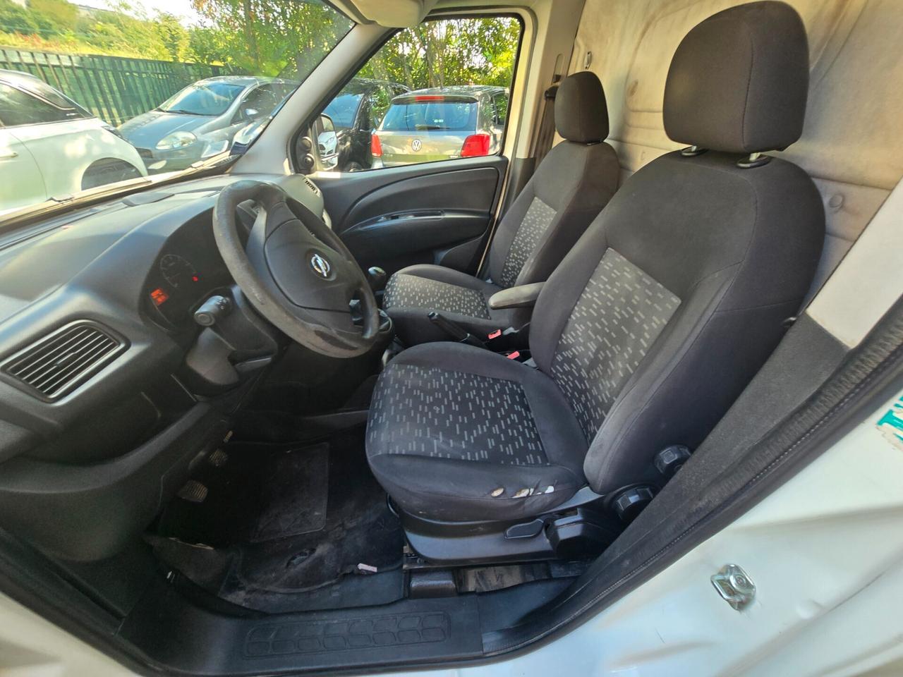 Opel Combo 1.3 CDTI 90CV -2012