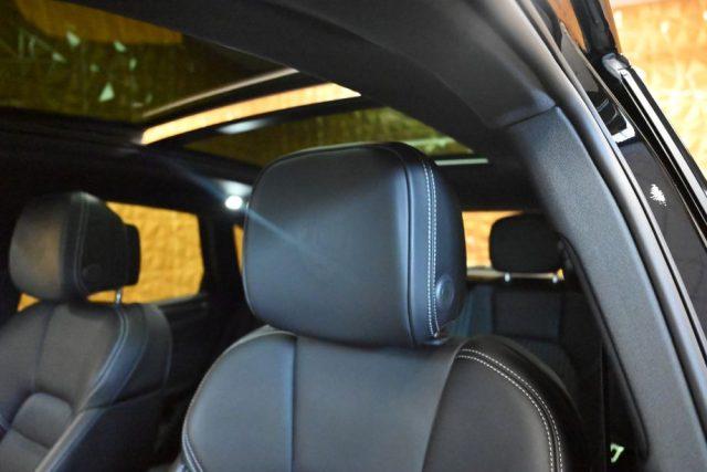 PORSCHE Macan T 2.0PDK 265CV TET.20"PASM CHRONO CAM RADAR GANCIO