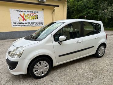 Renault Modus Grand Modus 1.2 16V TCE Live