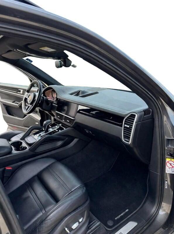 Porsche Cayenne Cayenne 2.9 S tiptronic