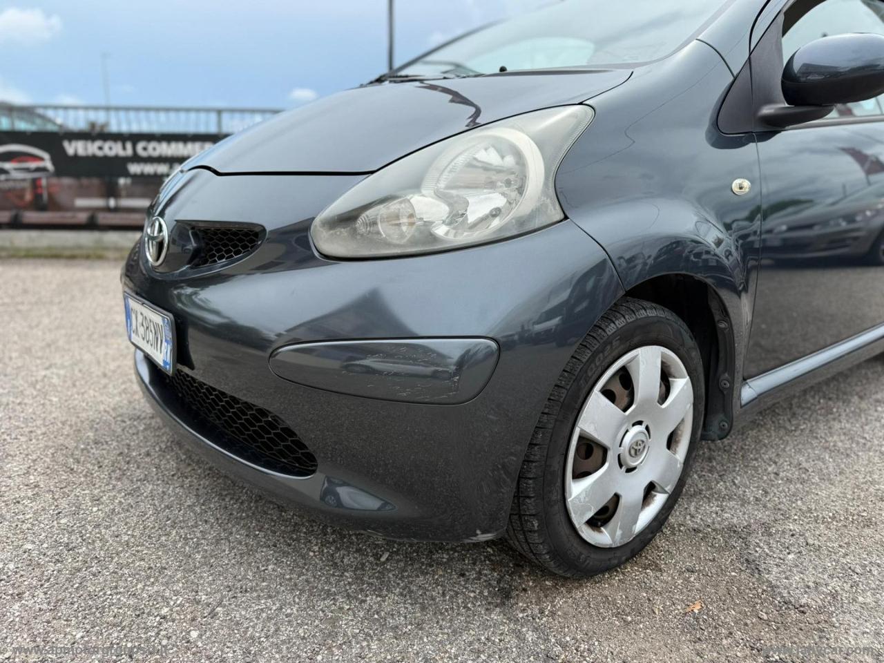 TOYOTA Aygo 1.0 12V VVT-i 3p. Sol