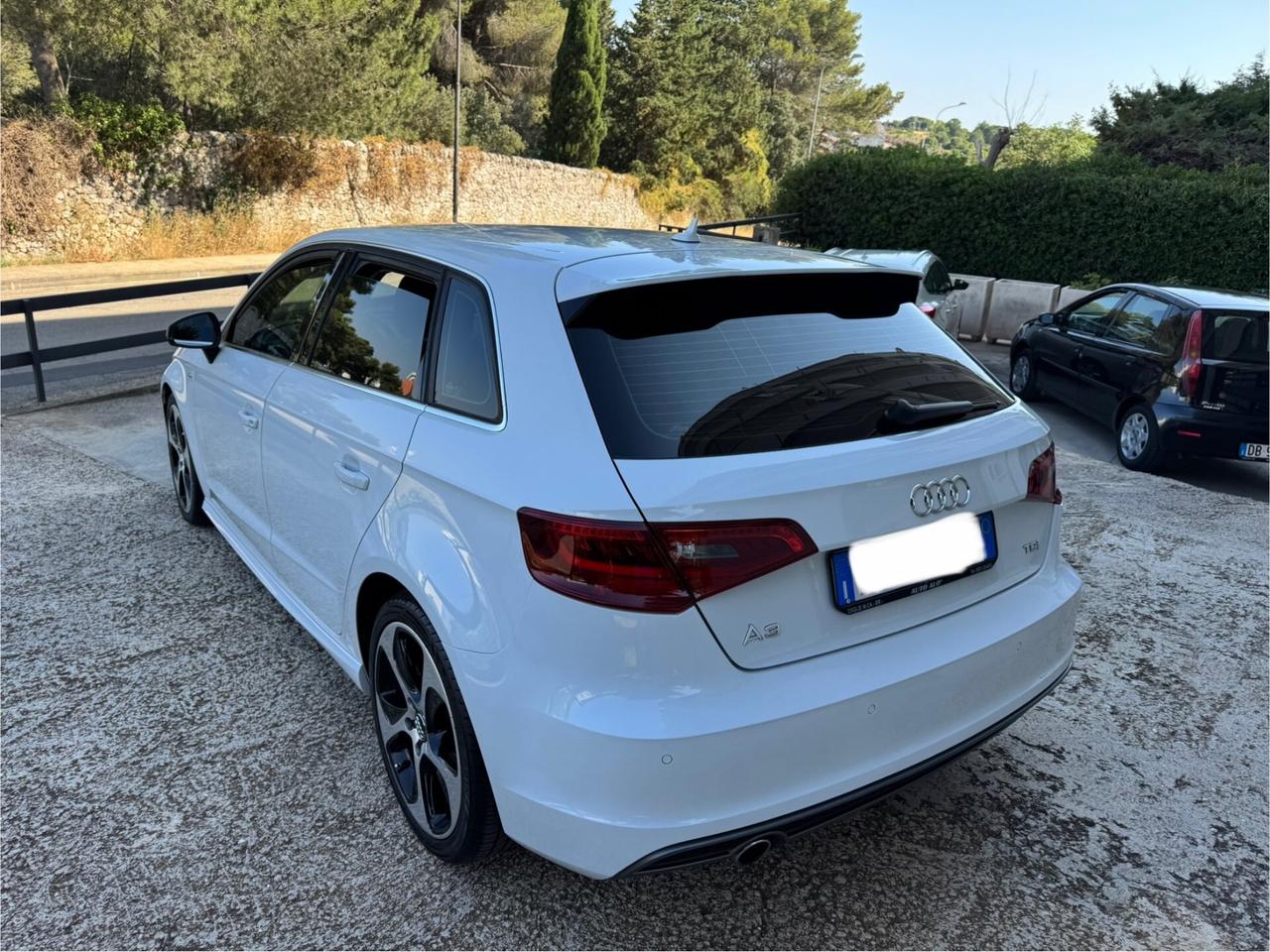 Audi A3 SPB 1.6 TDI Admired - CERCHI 18 - 2015