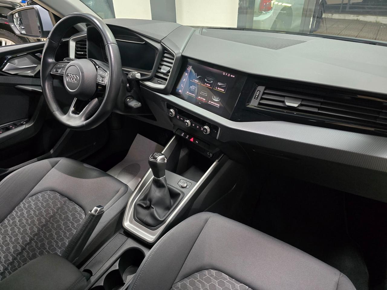 Audi A1 citycarver 30 TFSI Admired