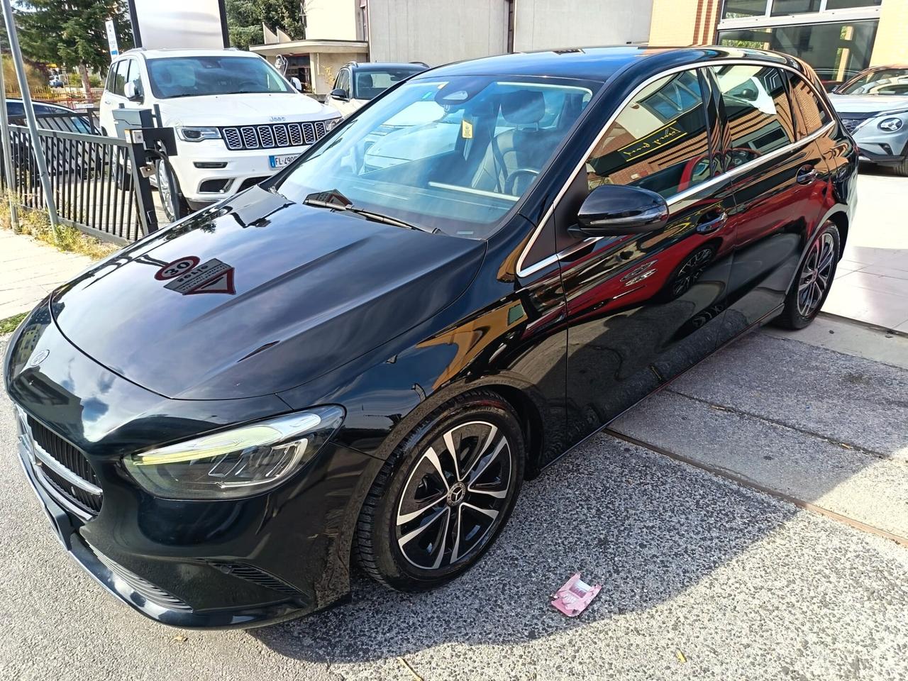 Mercedes-benz B 180 d Automatic AMG Line Premium Plus