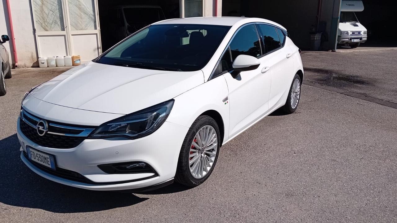 Opel astra 5P-1.4 t.benz-150cv-full-2016