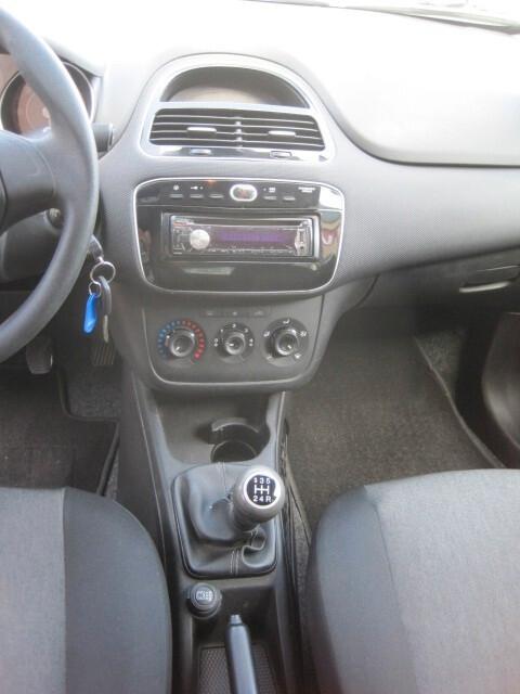 Fiat Punto 1.3 MJT II 75 CV 5 porte Street
