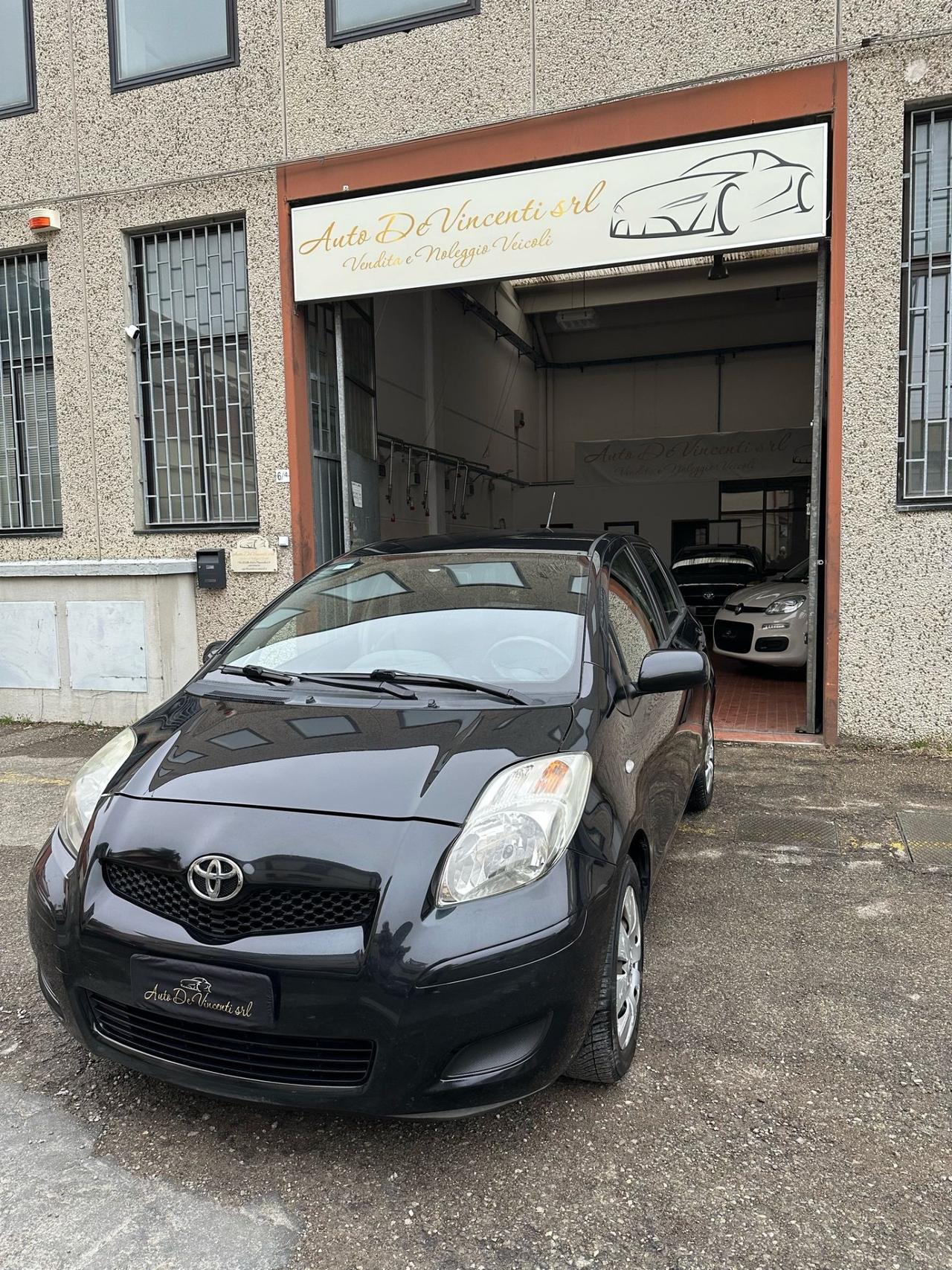 Toyota Yaris 1.0 5 porte Now GPL