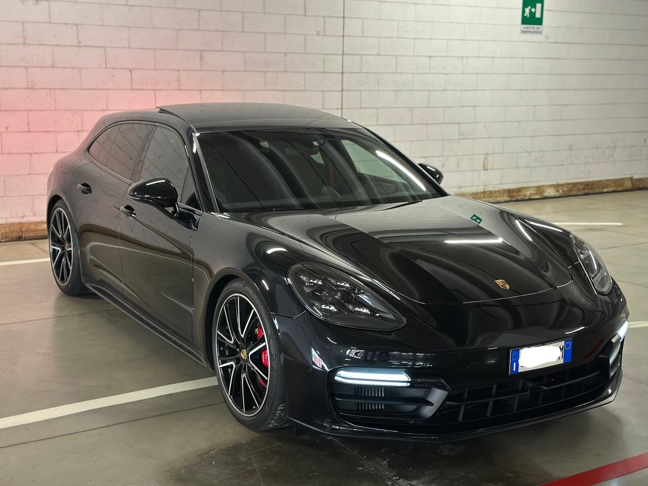 Porsche Panamera 4.0 GTS Sport Turismo