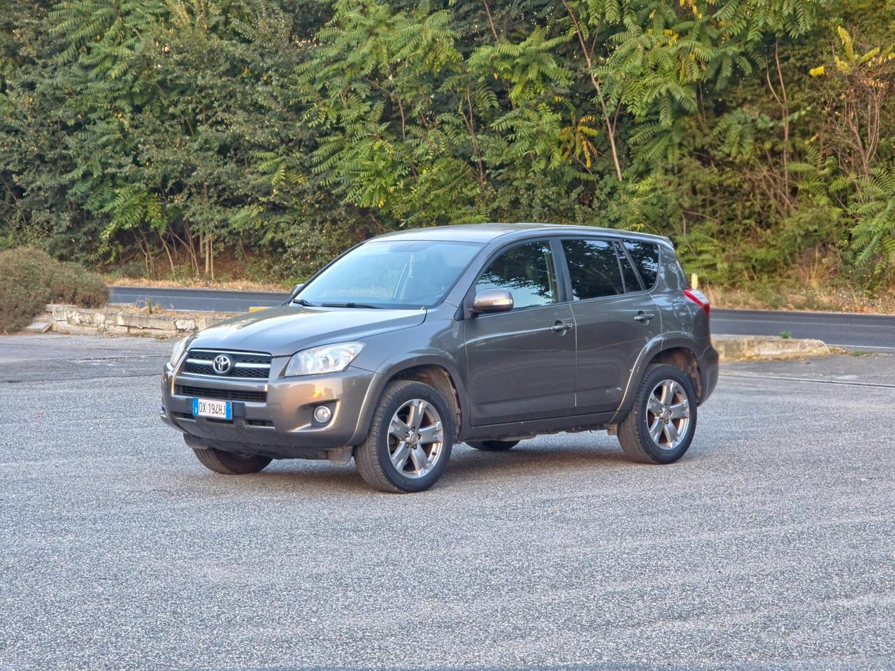 Toyota RAV 4 RAV4 Crossover 2.2 D-Cat A/T 150 CV Luxury E5 Automatica 2009