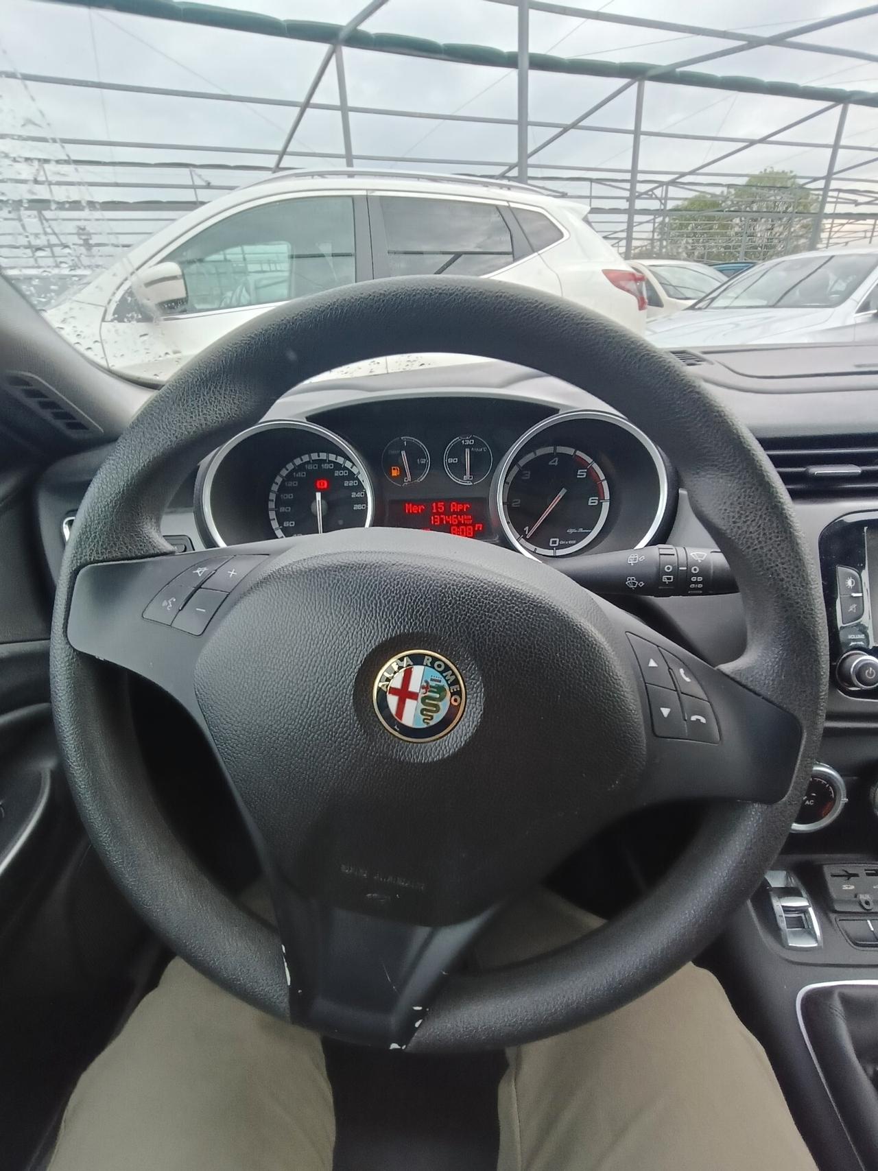 Alfa Romeo Giulietta 1.6 JTDm-2 105 CV Distinctive