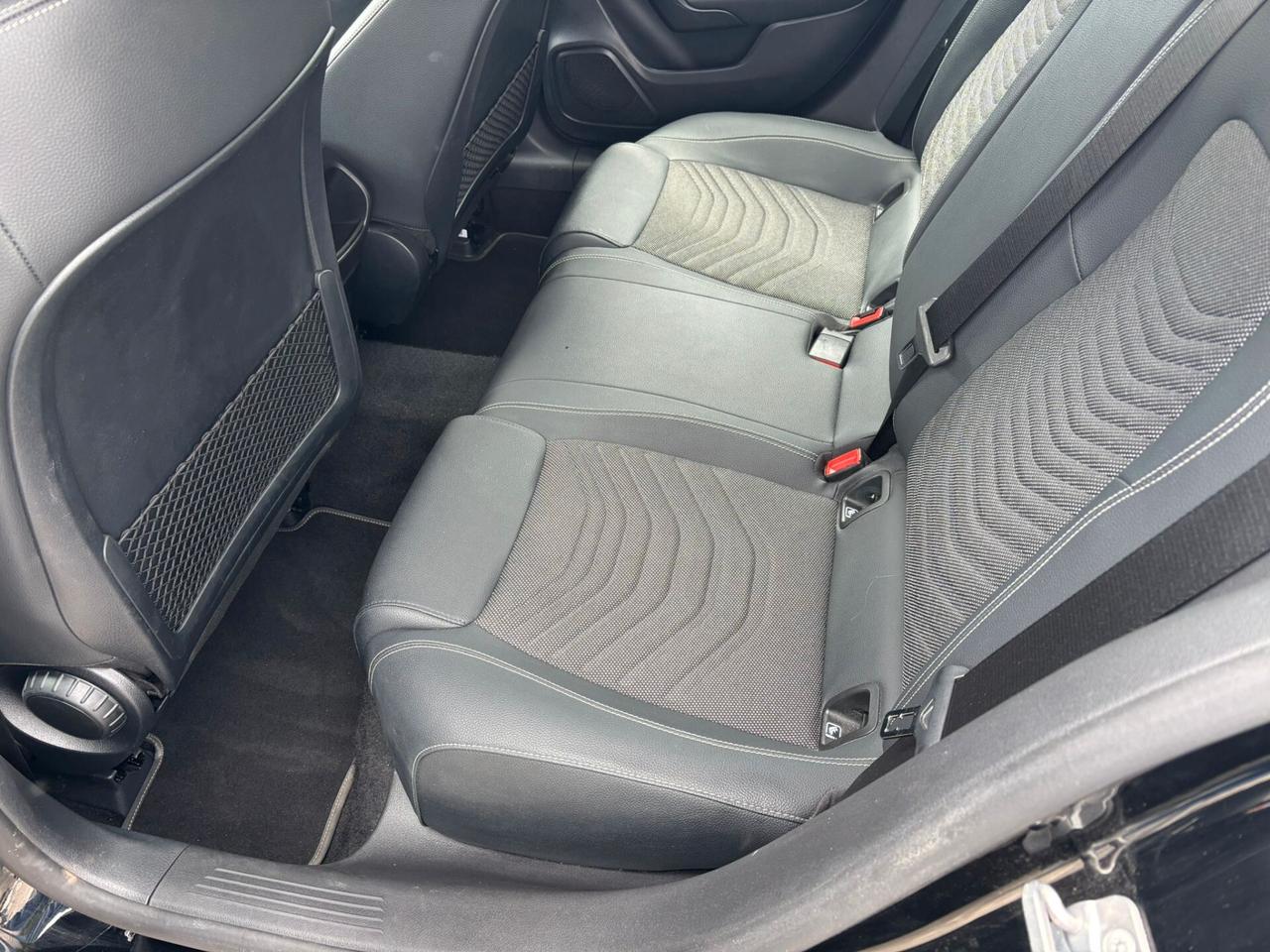 Mercedes-benz A 180 d Automatic Business Extra