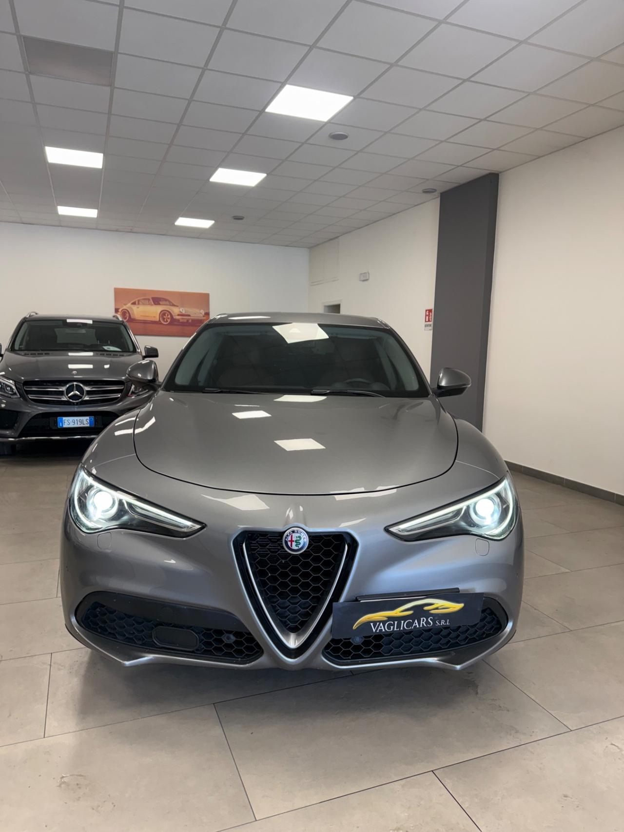 Alfa Romeo Stelvio 2.2 Turbodiesel 190 CV AT8 Q4 B-Tech