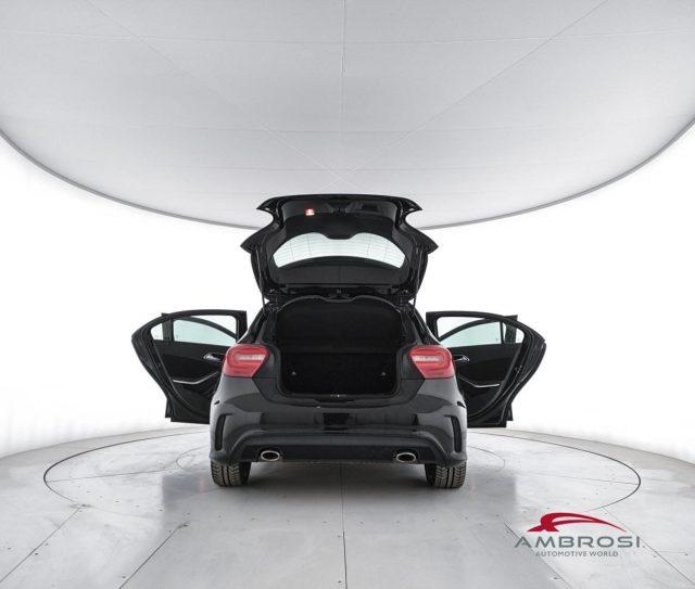 MERCEDES-BENZ A 180 180 CDI Premium - PER OPERATORI DEL SETTORE