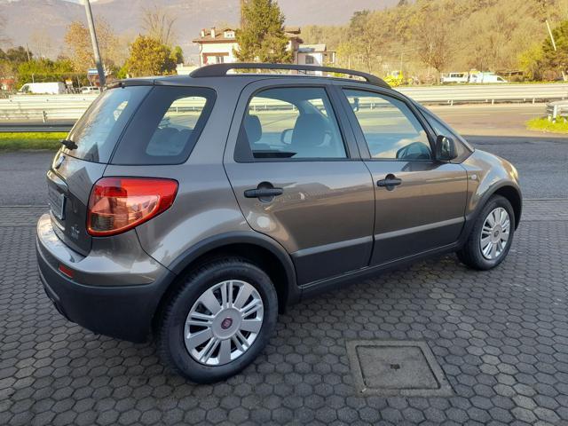 FIAT Sedici 2.0 MJT 16V DPF 4x4 Emotion