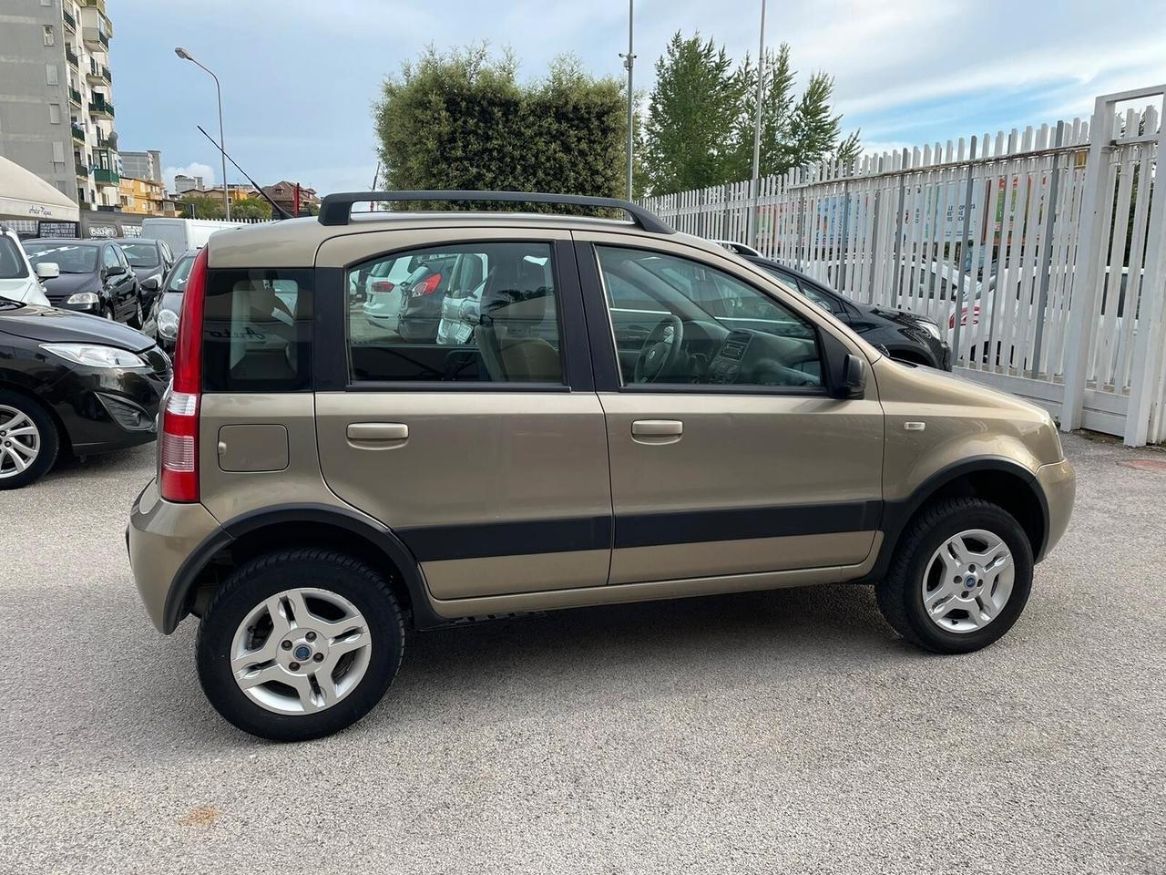 Fiat Panda 1.3 MJT 16V 4x4 Climbing