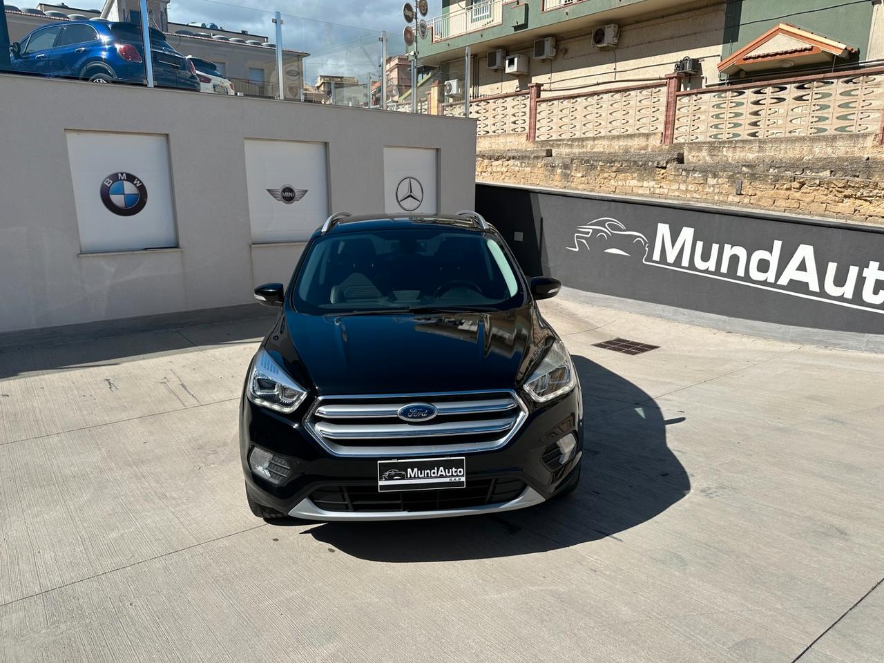 Ford Kuga 1.5 TDCI 120 CV S&S 2WD Titanium