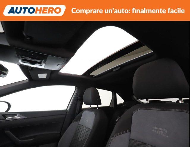 VOLKSWAGEN Taigo 1.0 TSI 110 CV R-Line