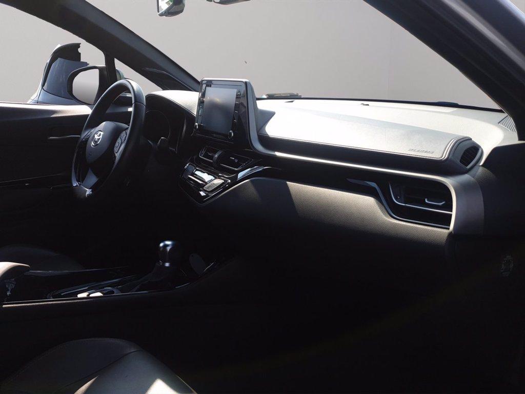 TOYOTA C-hr 1.8h lounge e-cvt del 2021