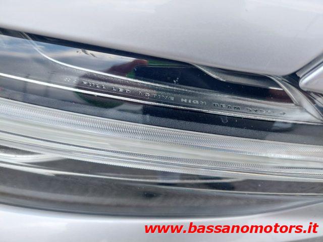 VOLVO V60 Cross Country D4 AWD Geartronic Business Plus