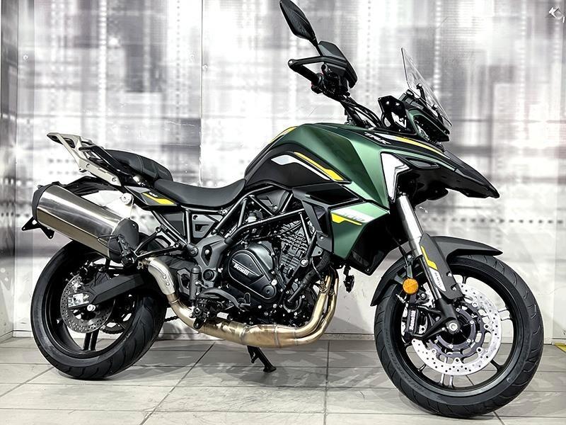 Benelli TRK 702 Stradale