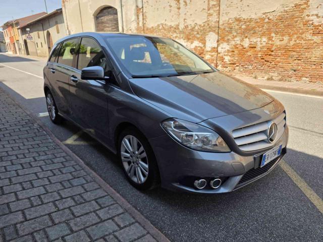 MERCEDES-BENZ B 180 Executive