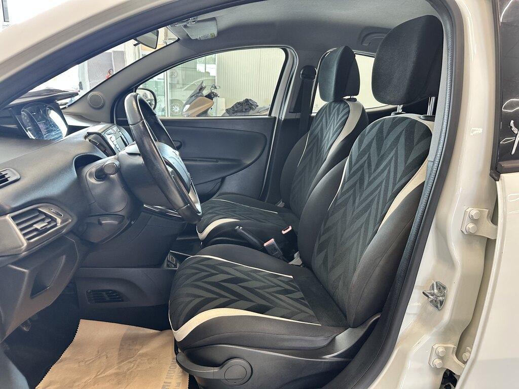 Lancia Ypsilon 5 Porte 1.2 Mya