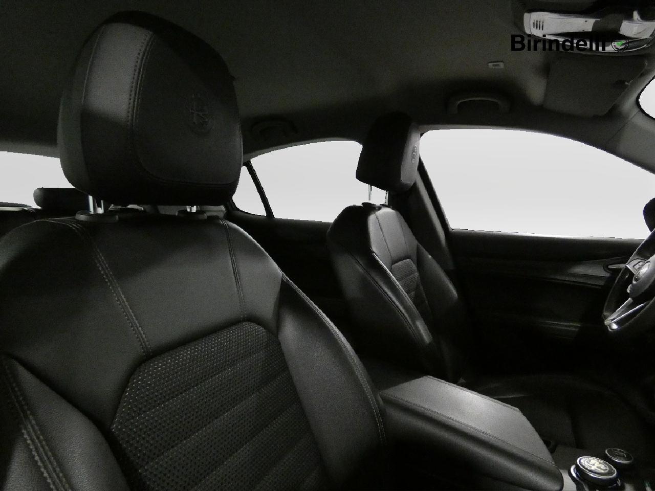 ALFA ROMEO Stelvio - Stelvio 2.2 Turbodiesel 180 CV AT8 Q4 Executive