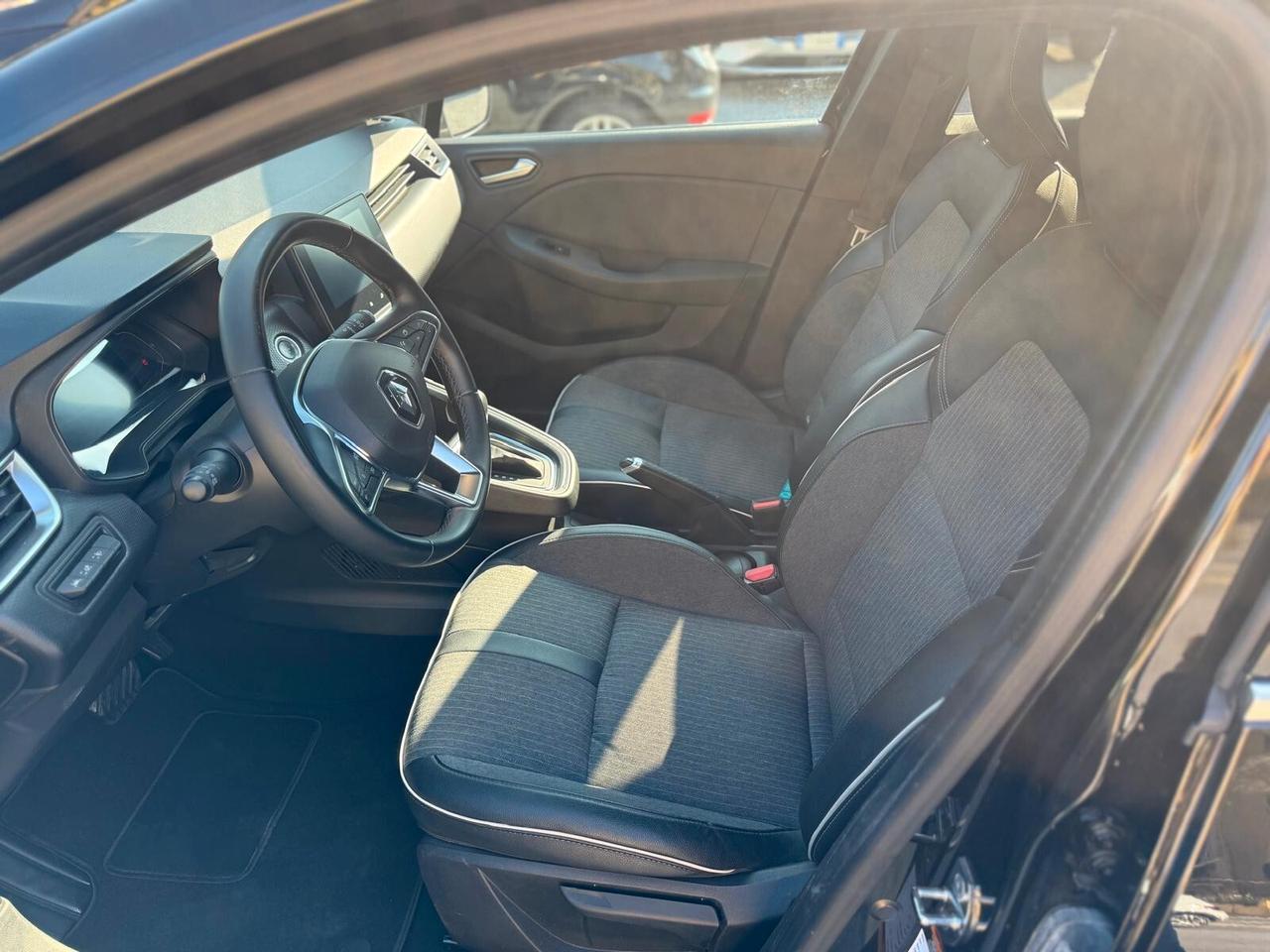 Renault Clio Full Hybrid E-Tech 140 CV 5 porte R.S. Line