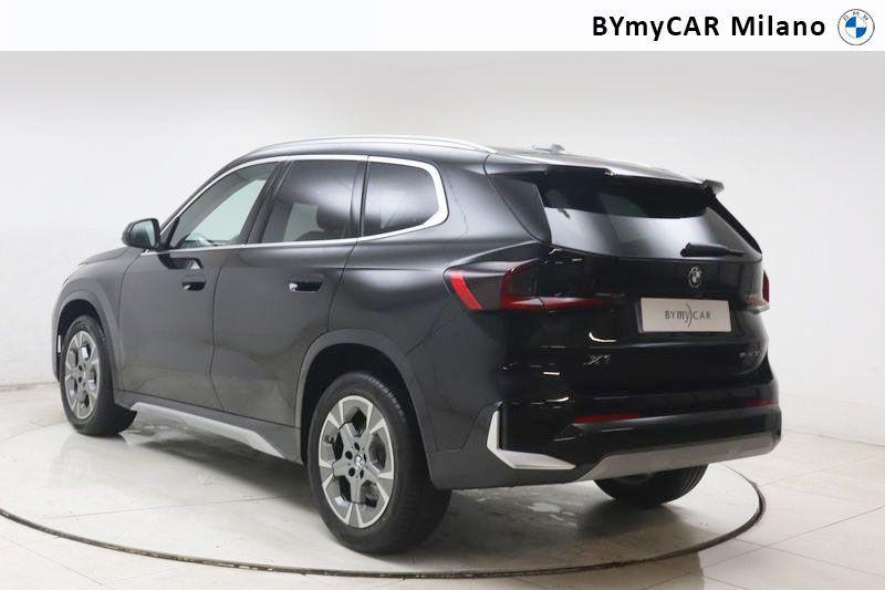 BMW X1 18 d X-Line sDrive DCT