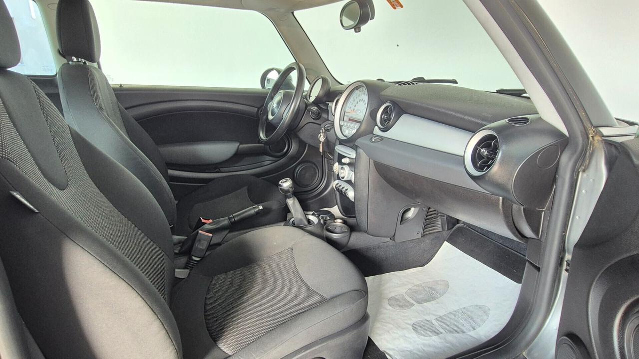 Mini 1.4 16V One ( NEOPATENTATI )