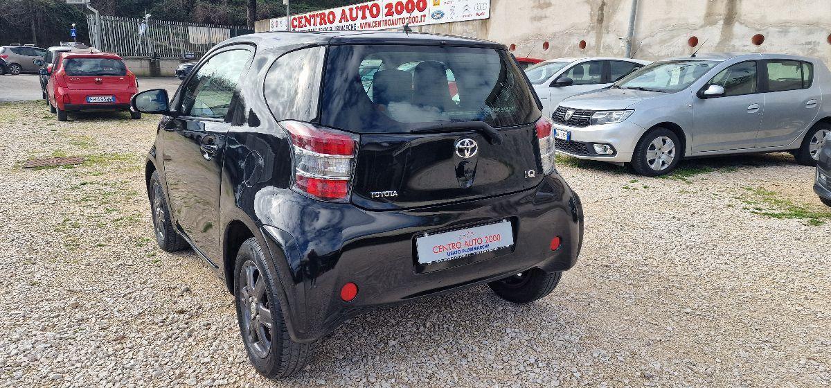 TOYOTA iQ 1.0 Sol