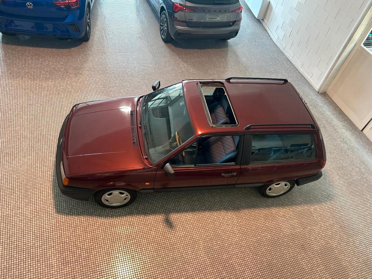 Volkswagen Polo 1000i cat CL