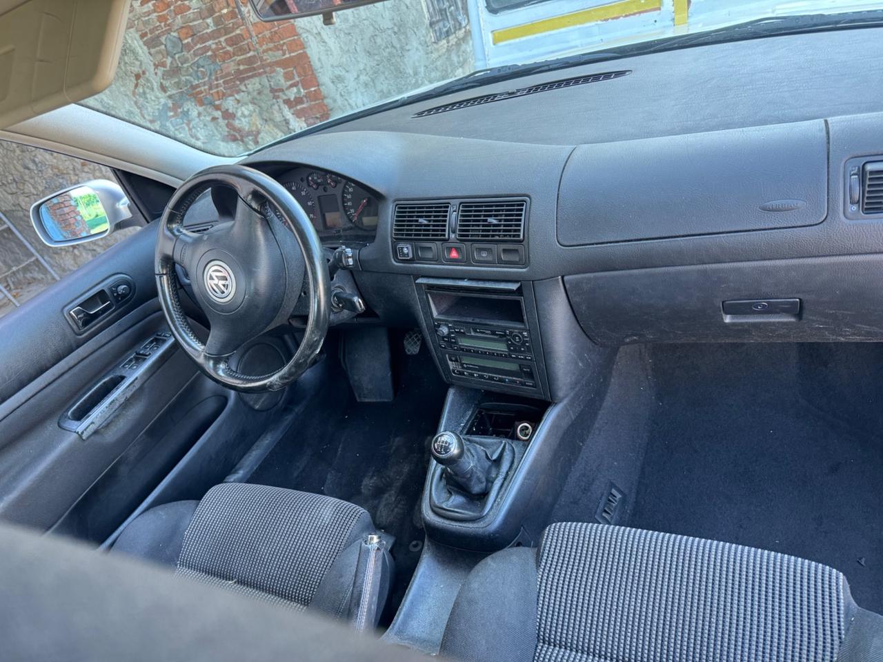 Volkswagen Golf 1.6 cat 5 porte GPL MOTORE DA SOSTITUIRE!