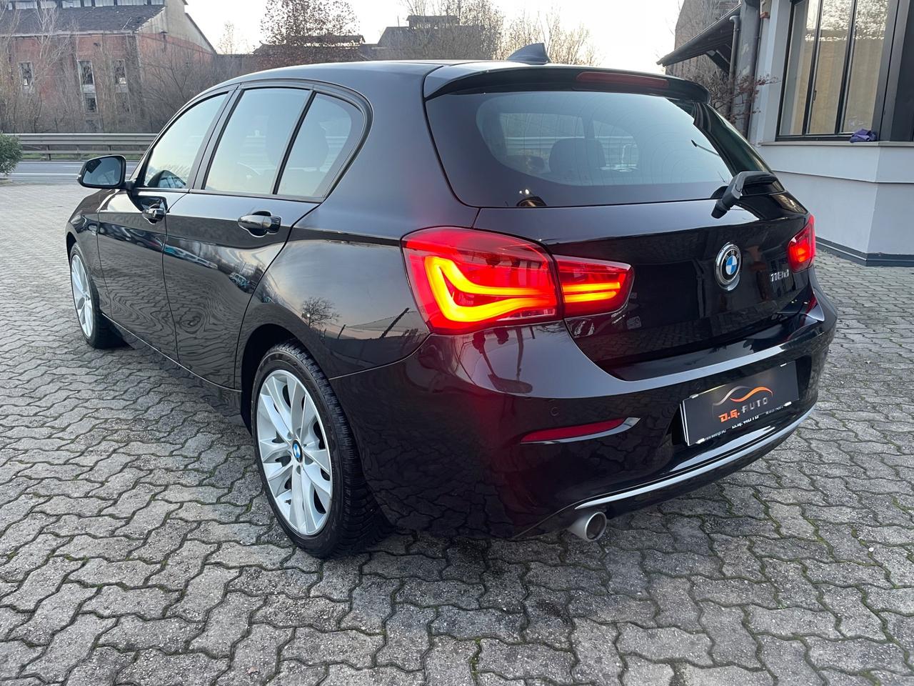 Bmw 118 118d 5p. Urban