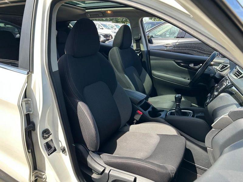 Nissan Qashqai 1.3 DIG-T 140 N-Connecta
