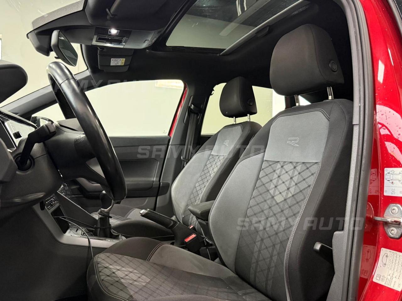 Volkswagen Taigo 1.0 TSI 110 CV R-Line