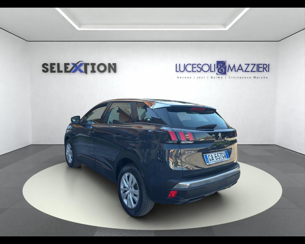 PEUGEOT 3008 2ª serie - 3008 BlueHDi 130 S&S EAT8 Business