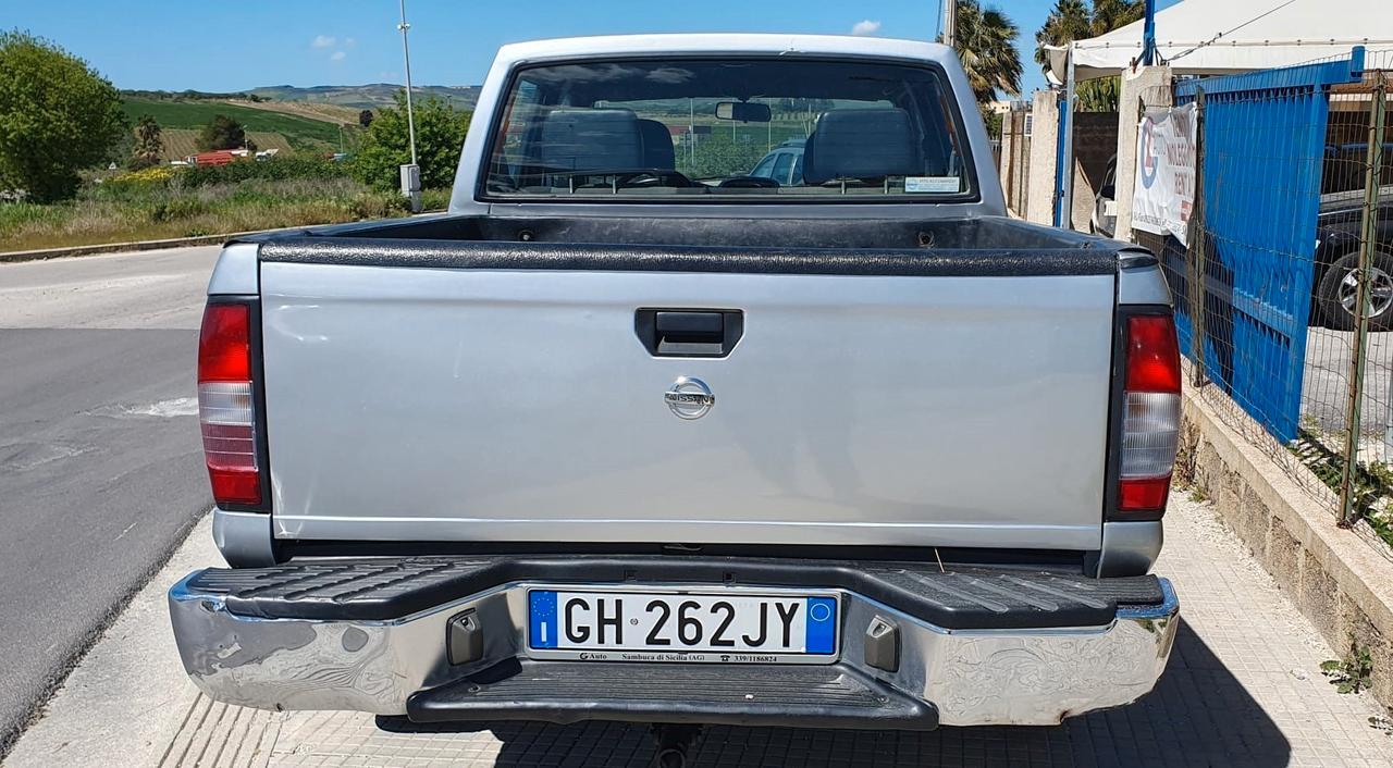 Nissan Navara 2.5 TD 5 porte Limited