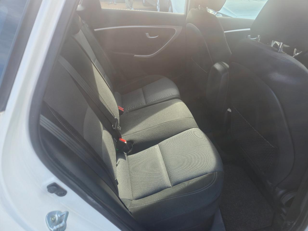 Hyundai i30 1.4 5p. Econext Comfort